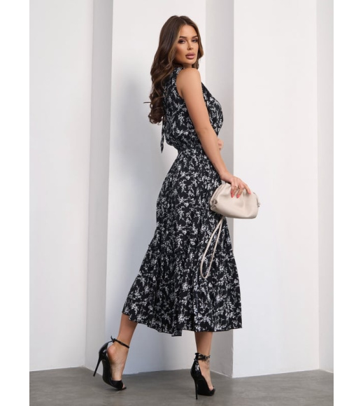 Черное хлопковое платье без рукавов