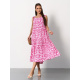 Малиновое хлопковое платье-трапеция с орнаментом