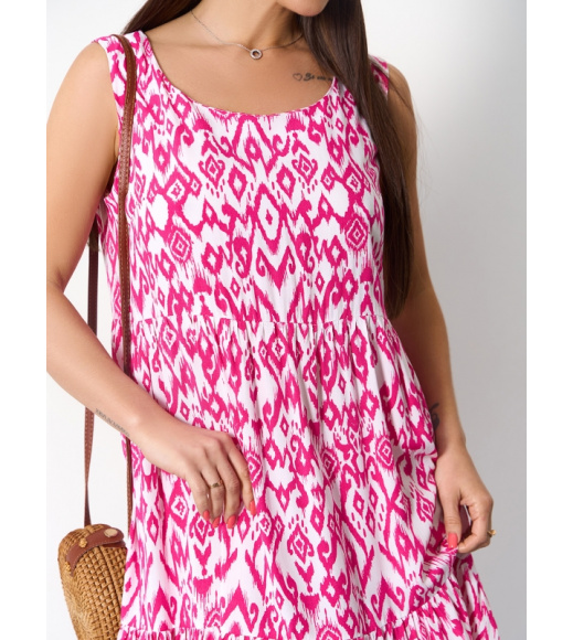 Малиновое хлопковое платье-трапеция с орнаментом