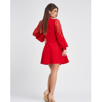 Червона сукня з об`ємними рукавами