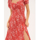 Красное принтованное платье с разрезом