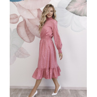 Розовое в горох платье декорированное жаткой