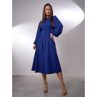 Синее приталенное платье с рукавами-фонариками