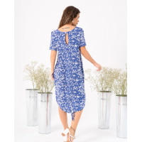 Свободное голубое платье с цветочным принтом