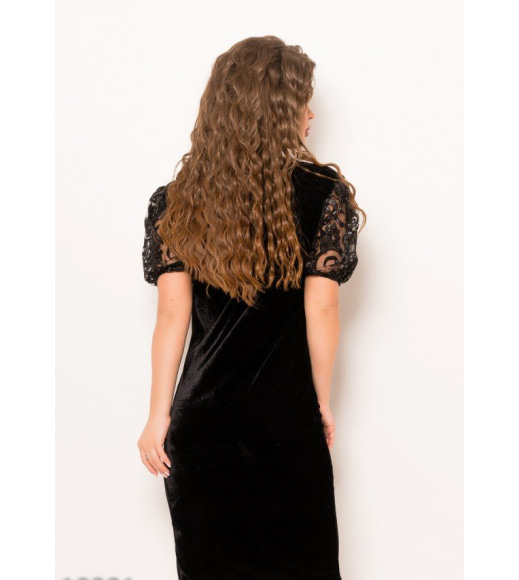 Черное велюровое платье с сетчатыми блестящими рукавами-фонариками