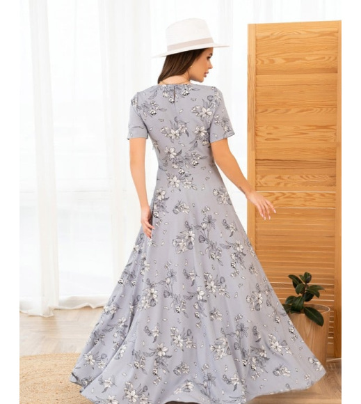 Серое длинное платье с классическим кроем