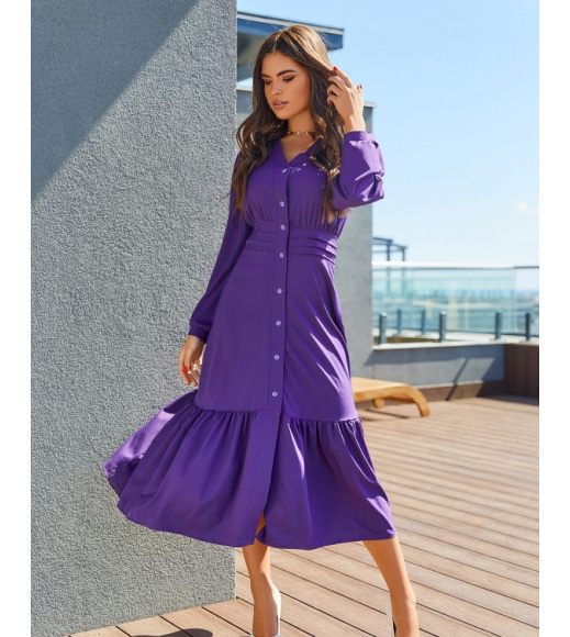 Фиолетовое длинное платье на пуговицах