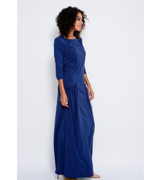 Темно-синее длинное платье из софта с карманами и встречными складками на горловине