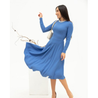 Темно-голубое классическое платье с расклешенным низом