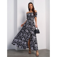 Черно-белое принтованное платье с разрезом