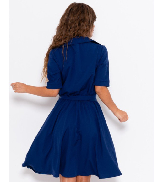 Синя приталена сукня з короткими рукавами