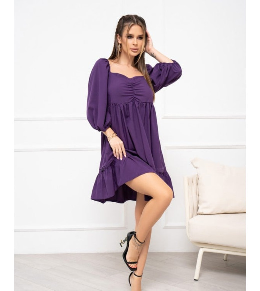 Фиолетовое свободное платье с рукавами-фонариками
