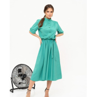 Зеленое платье-рубашка миди длины