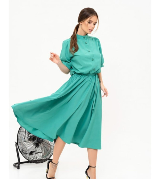 Зелена сукня-сорочка міді довжини