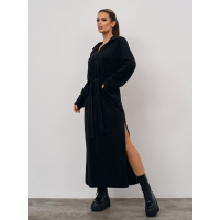 Ангоровое черное платье с накладными карманами