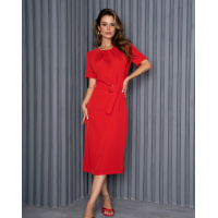 Красное классическое платье со сборками