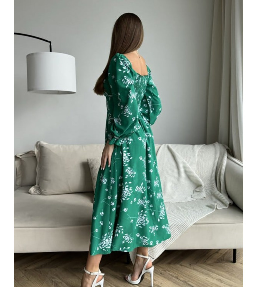 Зелена квіткова сукня з розрізом