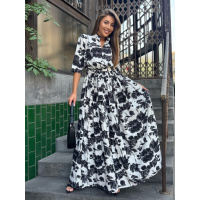 Принтованное длинное платье бело-черного цвета
