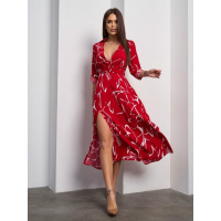 Красное хлопковое платье с декольте на запах