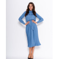 Голубое платье-рубашка с плиссированным низом