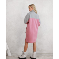 Серо-розовое теплое асимметричное платье с карманами