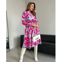 Серое принтованное платье с длинными рукавами