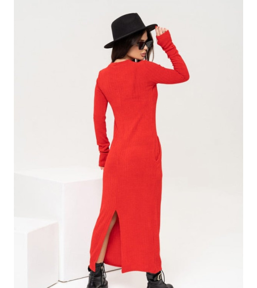 Красное ангоровое длинное платье с карманами