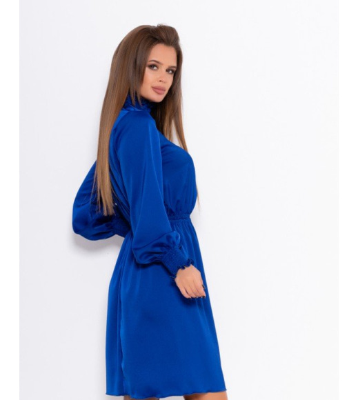 Синее сатиновое приталенное платье с жаткой