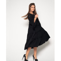 Черное платье-трапеция с воланами и рюшами