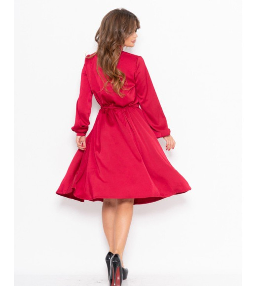 Червоне сатинове плаття з гудзиками і куліскою
