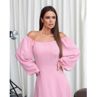 Розовое ретро платье с разрезом