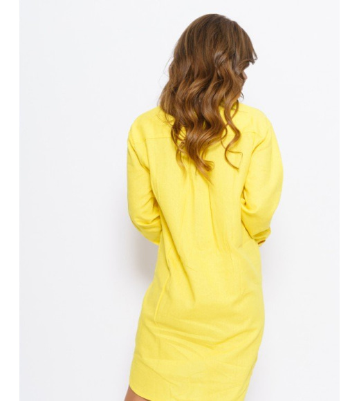 Желтое асимметричное платье-рубашка с карманами