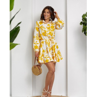 Бело-горчичное платье-рубашка с клиньями