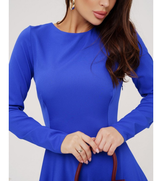 Синя приталена сукня класичного крою