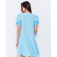 Голубое свободное платье с рукавами-фонариками