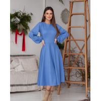 Голубое приталенное платье с рукавами-фонариками