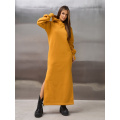 Горчичное теплое макси платье с разрезами
