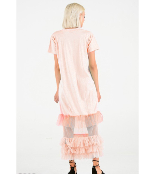 Персиковое платье-футболка с сетчатым подолом в пол