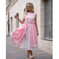 Льняное розовое платье с расклешенным низом