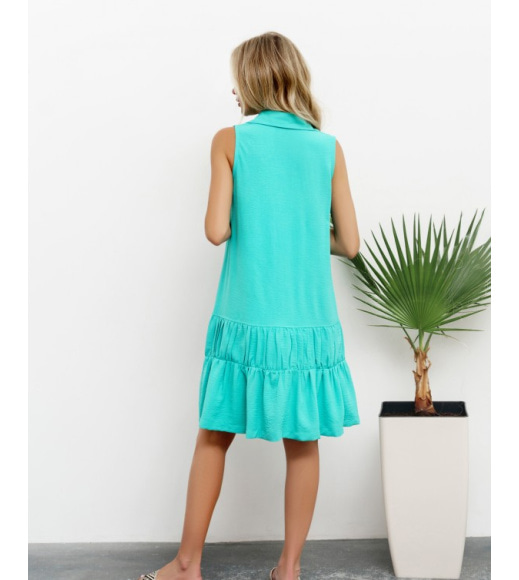 Зеленое платье-рубашка с воланами