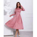 Рожеве замшеве класичне плаття