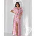 Длинное розовое платье-рубашка с цветочным принтом