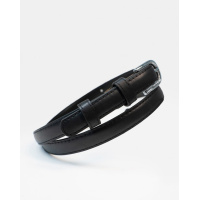 Черный тонкий ремень с серебряной фурнитурой