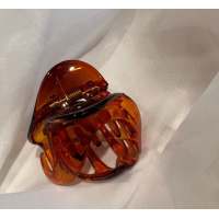 Заколка-краб оранжевого цвета