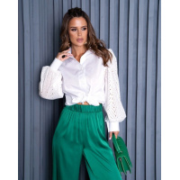 Белая хлопковая рубашка с объемными рукавами