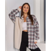 Свободная рубашка с разрезами и клетчатой вставкой