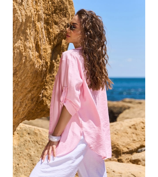 Розовая льняная рубашка с асимметричным низом