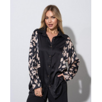 Черная удлиненная рубашка с принтованной вставкой