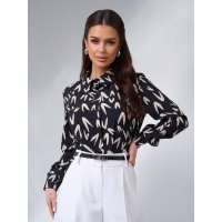 Черно-бежевая рубашка с принтом