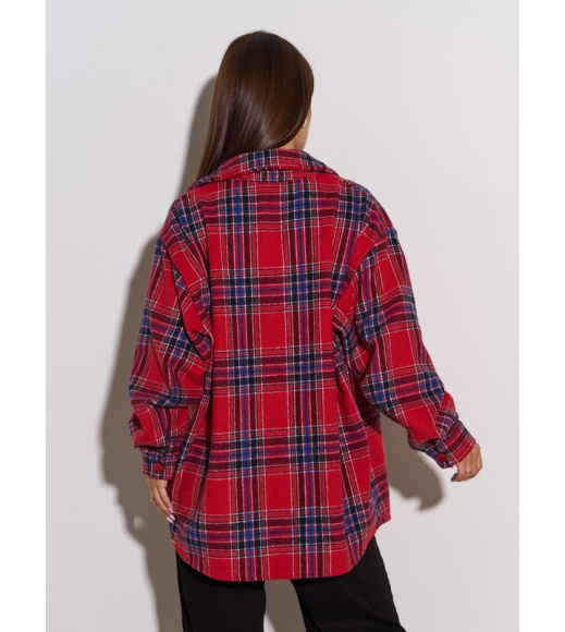 Красная шерстяная рубашка в клетку